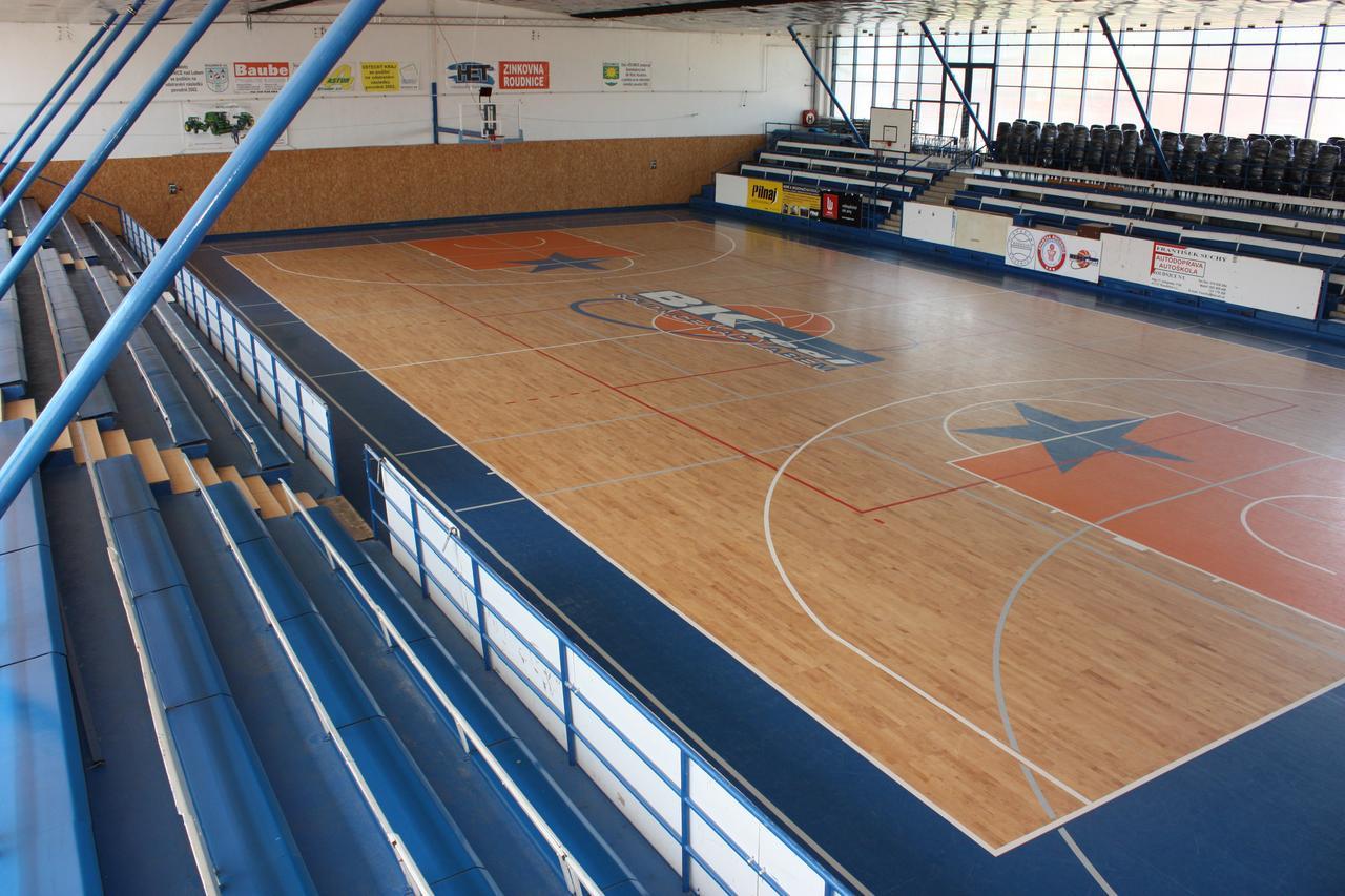 Sporthotel Bk Pod Lipou Roudnice nad Labem Buitenkant foto