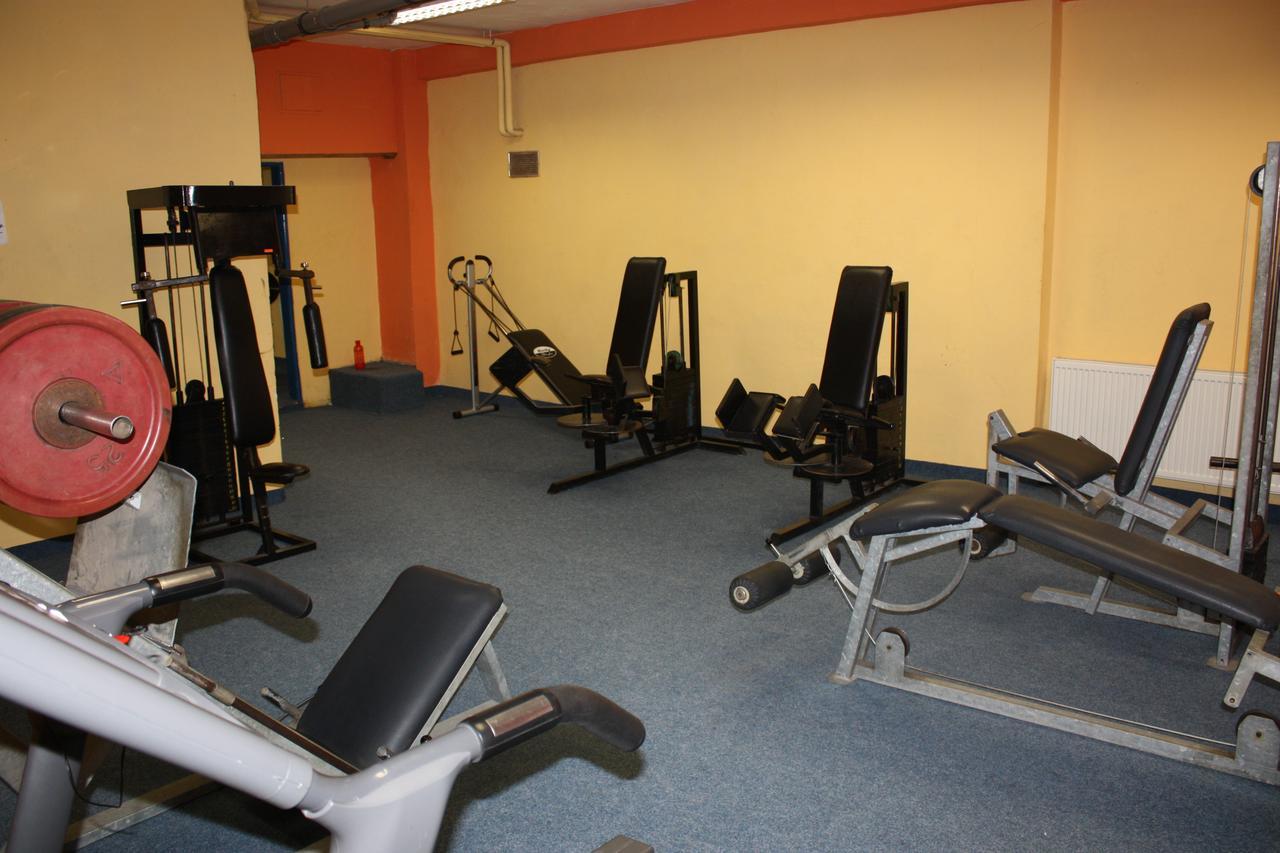 Sporthotel Bk Pod Lipou Roudnice nad Labem Buitenkant foto